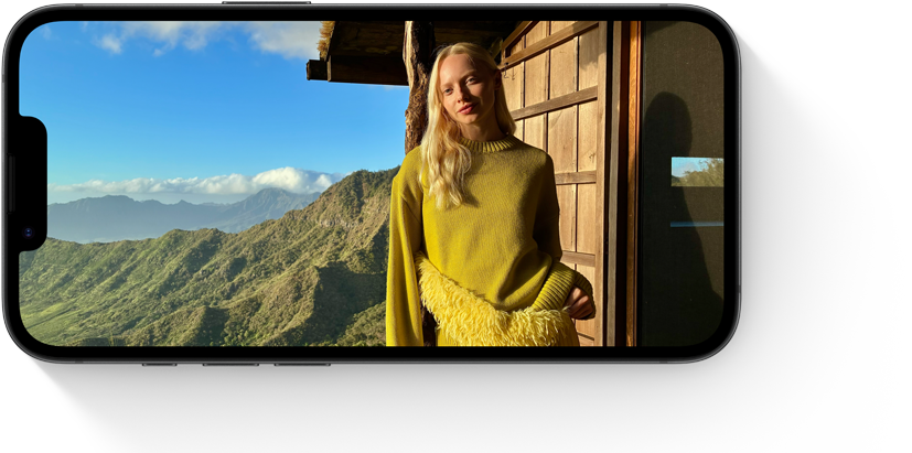 iPhone 17e, front exterior, Super Retina XDR display